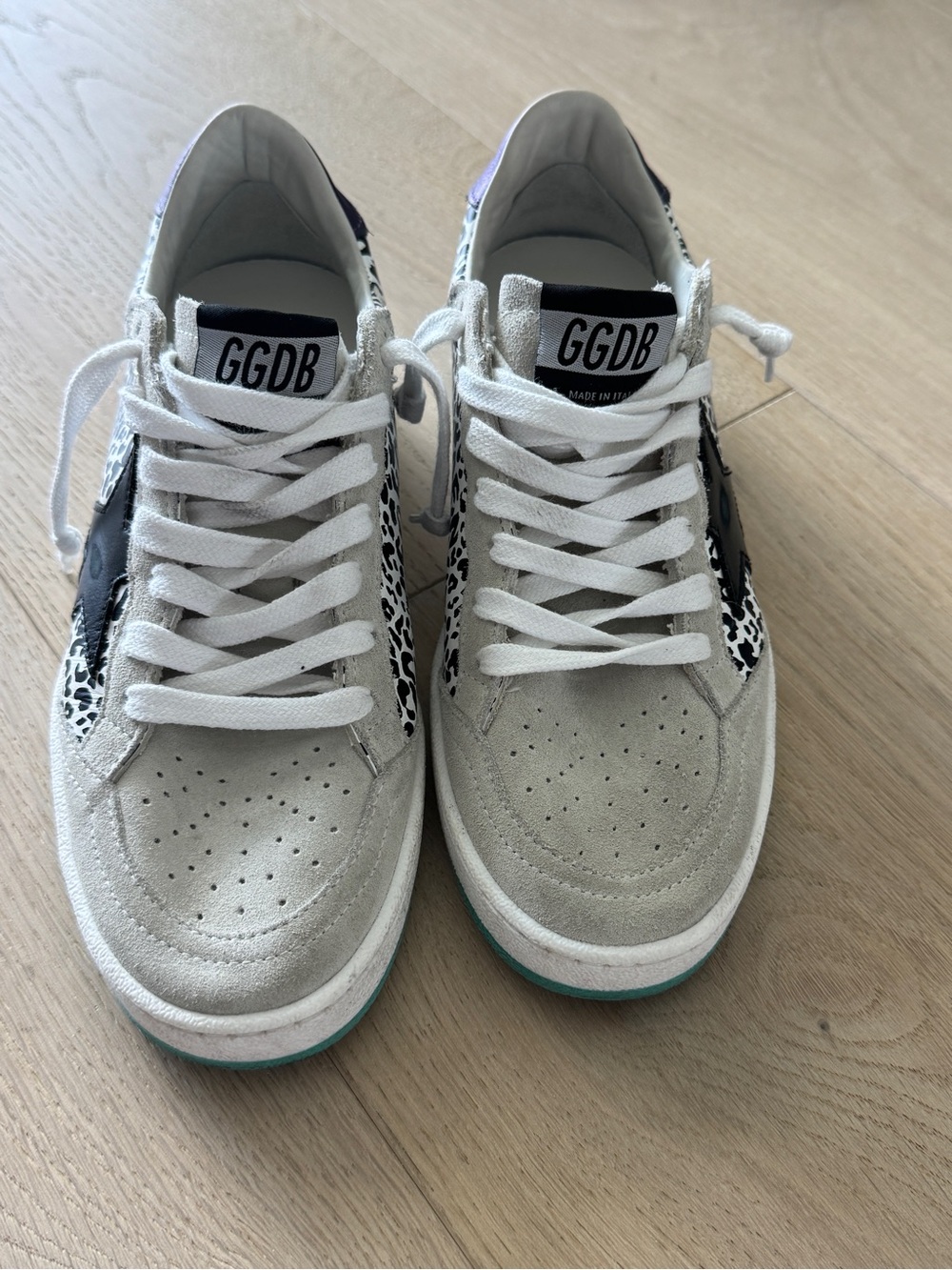 Golden Goose White Suede Sneakers with Black Star and Speckled Panels - Picture 1 of 7